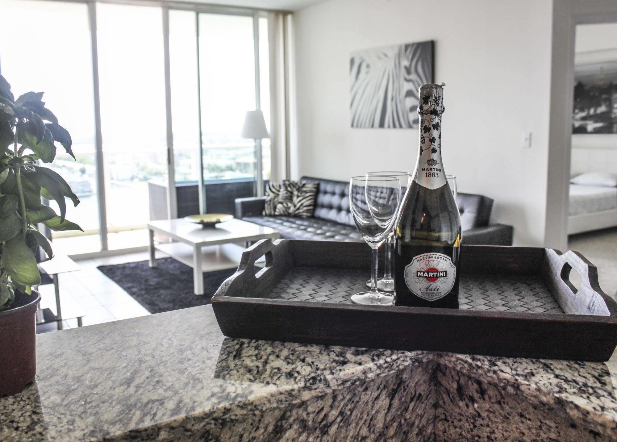 Best Holiday Suites Sunny Isles Beach Eksteriør billede